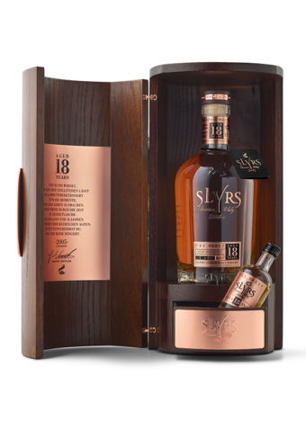 SLYRS Single Whisky One SLYRS - vol. 51% Malt Whisky Fifty